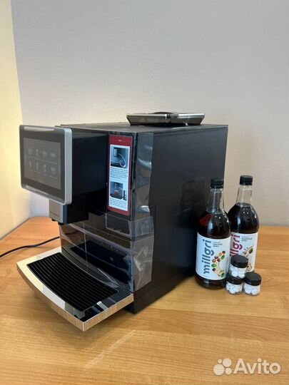 Кофемашина новая