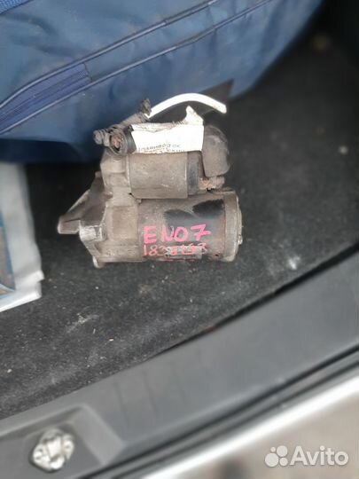 На Субару R2 электростартер