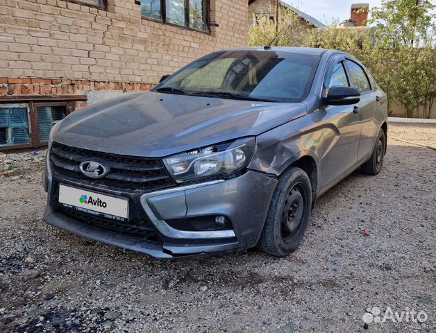 LADA Vesta 1.6 МТ, 2016, битый, 127 000 км