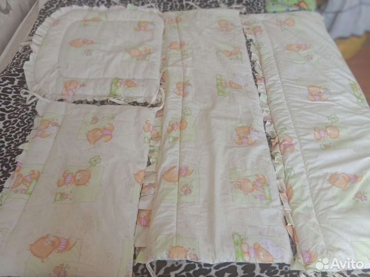 Бортики в кроватку за 2 комплекта