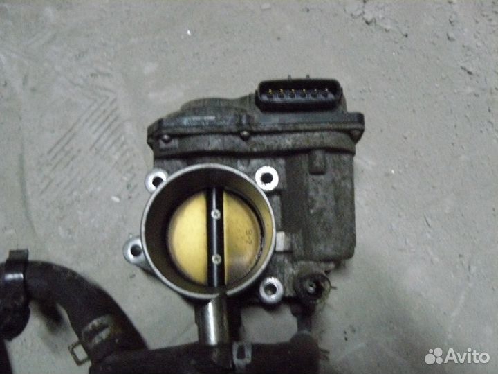 Дроссельная заслонка Suzuki SX4 2011г
