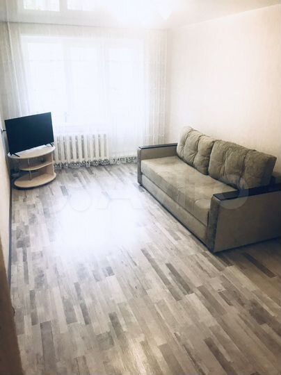 2-к. квартира, 58 м², 3/5 эт.