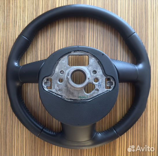 Оригинальный руль Audi 8k049419bm