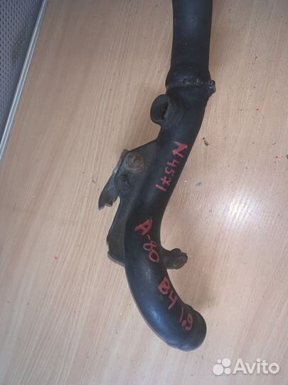 Патрубок интеркулера audi 80 b4 1.9