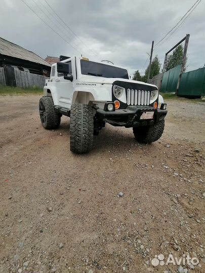 Автомобиль jeep детский