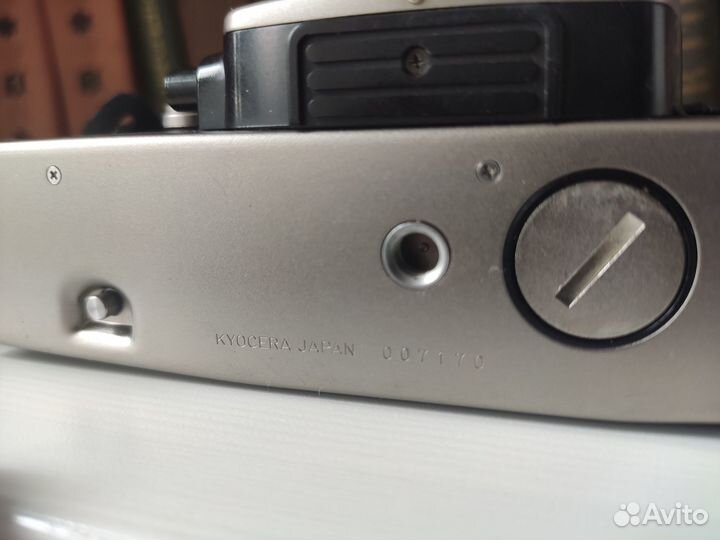 Фотоаппарат Contax S2 (зеркальный плёночный)