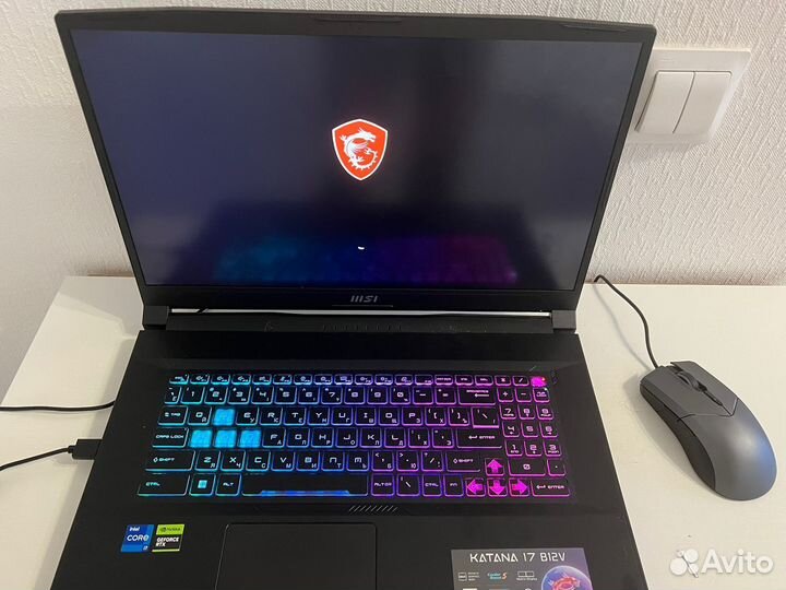 Msi katana 17 b12v