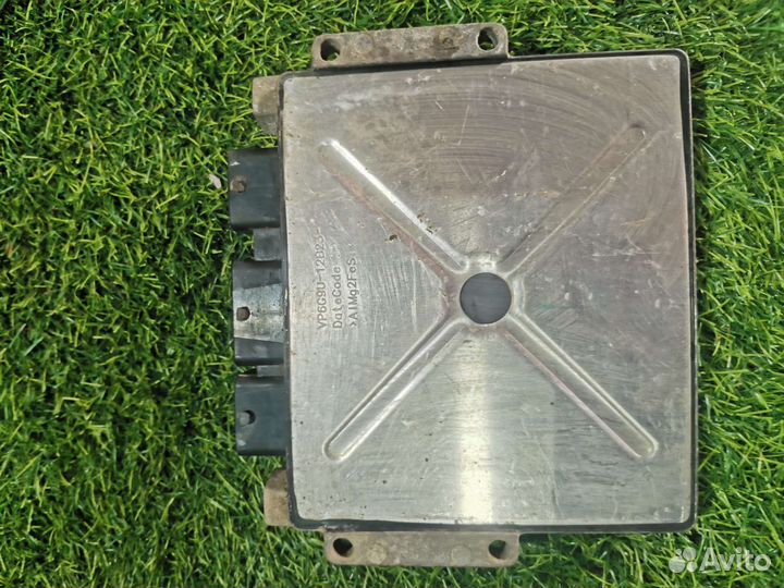 Блок управления двигателем Focus 2 7M51-12A650-YC