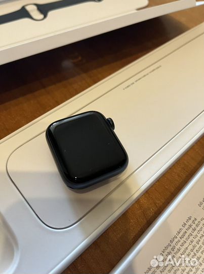 Часы apple watch SE 40 mm