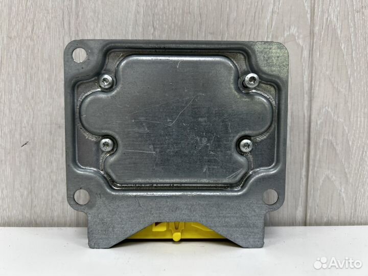 Блок управления airbag Volkswagen Polo 5 2009-2020