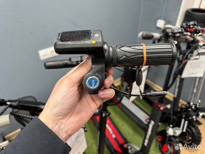 Ручка газа с дисплеем для Kugoo C1+ (Новая)