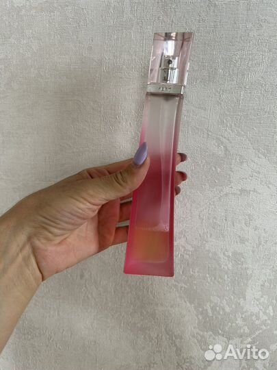 Парфюмерия женская и мужская