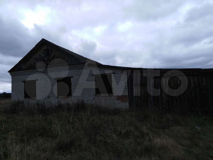 Дом 200 м² на участке 5 сот.