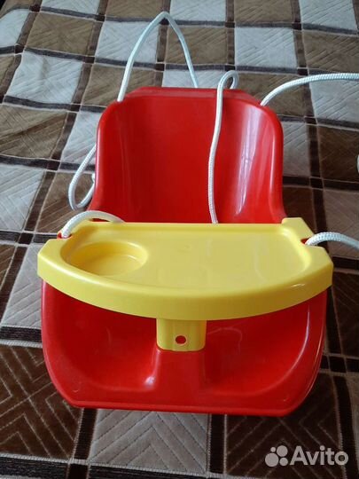 Качели со столиком до 40 кг