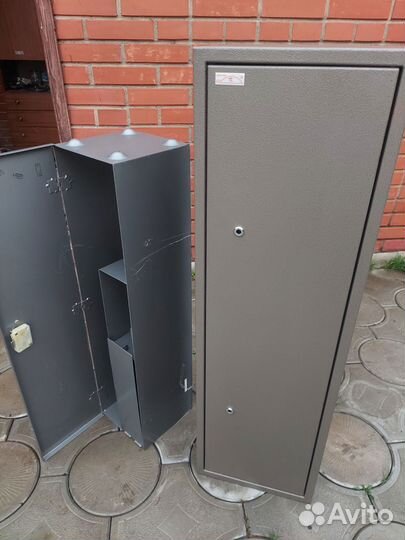 Оружейный сейф