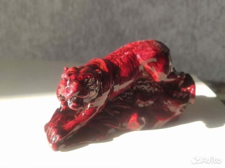 Тигр - фигурка зодиакальная