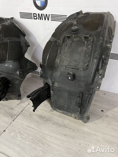 BMW 7 G12 G11 передние подкрыльники правы левы