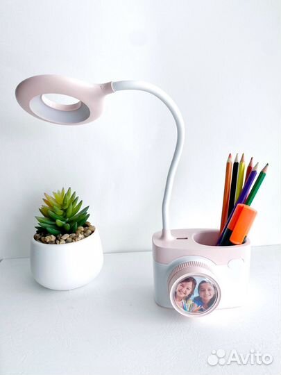 Лампа настольная с органайзером