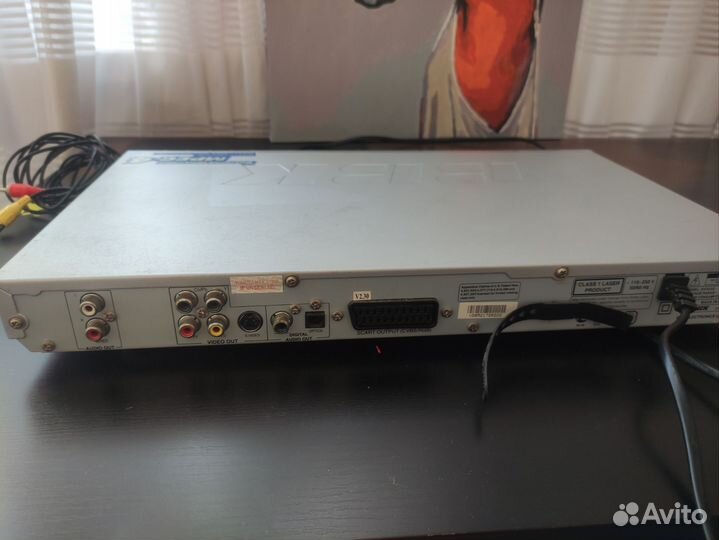 DVD плеер BBK DV323S с караоке