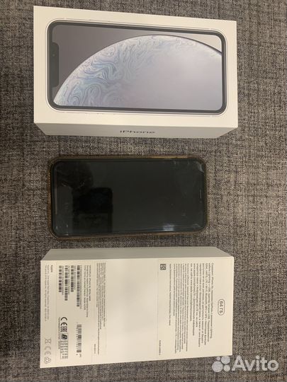 iPhone Xr, 64 ГБ