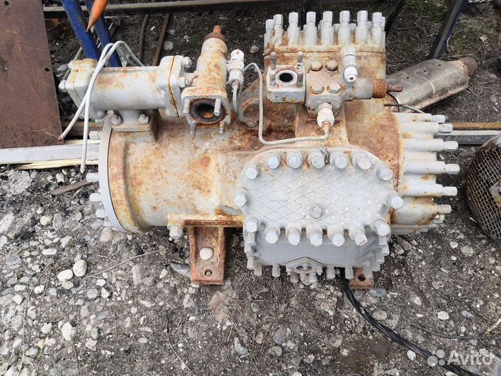 Компрессор 4х поршневой