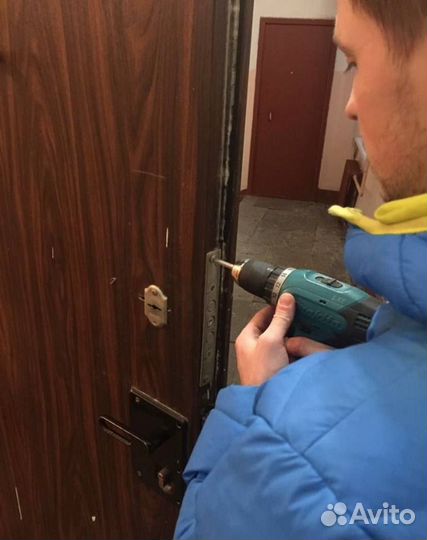 Установка / Врезка замков/ Монтаж входных дверей
