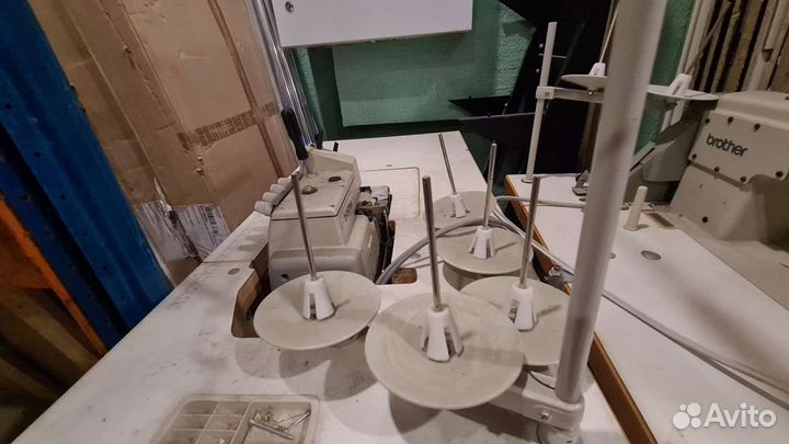 Швейная машинка оверлок brother