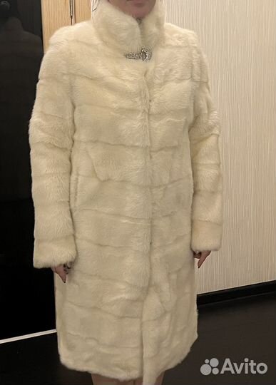 Шуба норковая 44 46 белая