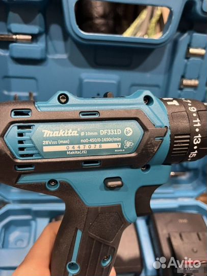 Шуруповерт makita 28V ударный