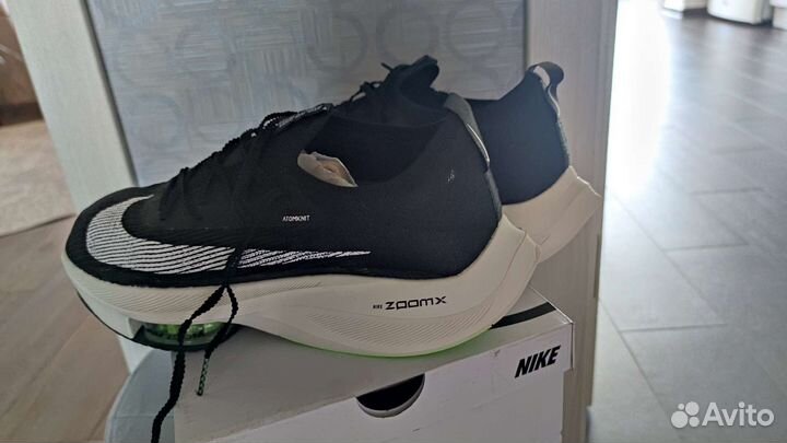 Кроссовки nike