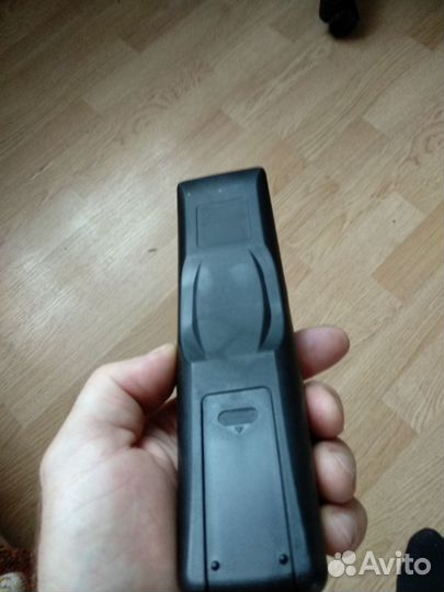 Универсальный пульт управления для телевизора