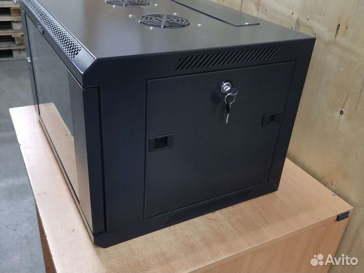 Серверный шкаф Hyperline 19'