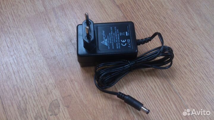 Блок питание адаптер напряжения
