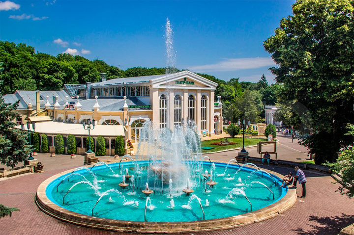 Дом 272,6 м² на участке 3,8 сот.