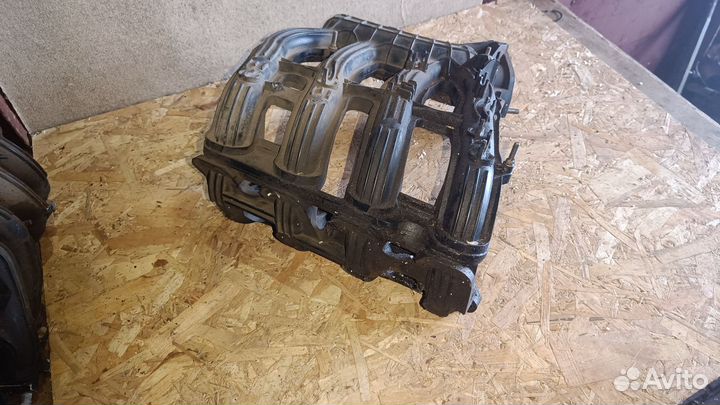 Впускной коллектор ваз