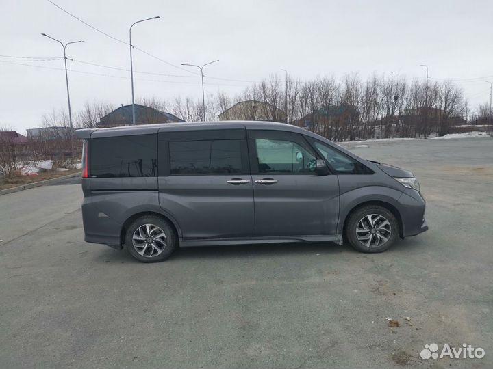 Honda Stepwgn 1.5 AT, 2017, 150 000 км