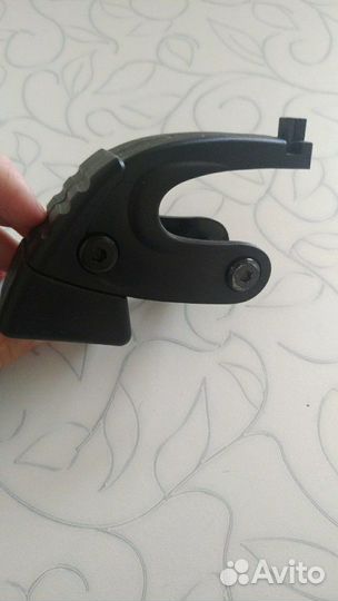 Держатель тормоза и тормозная колодка Reaction