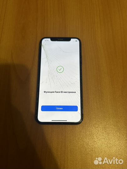 iPhone X, 64 ГБ