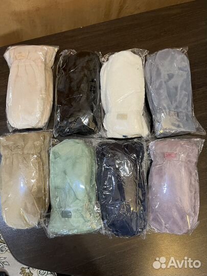 Варежки женские меховые