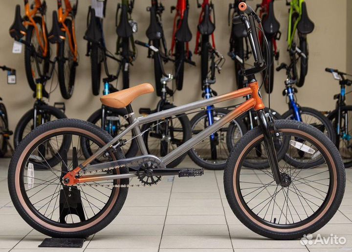 Трюковый велосипед BMX