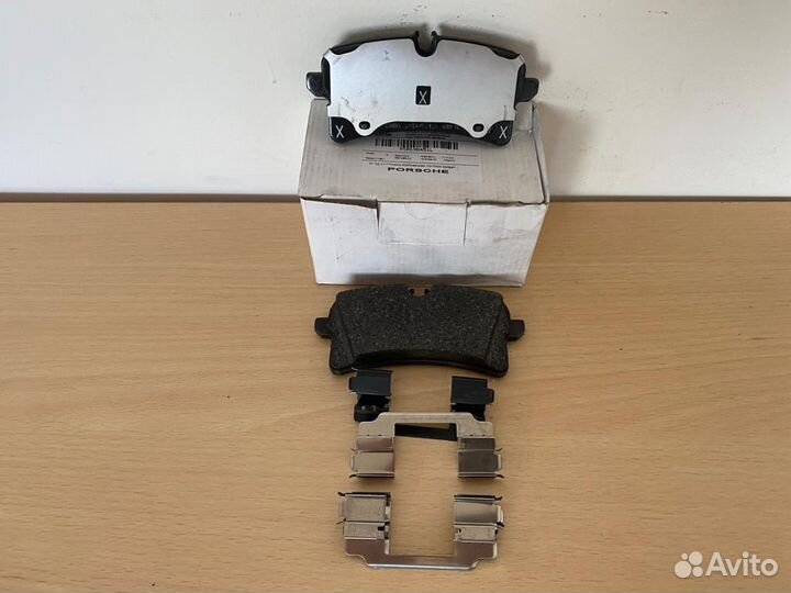 К-т задних тормозных колодок Porsche Macan 95B-2
