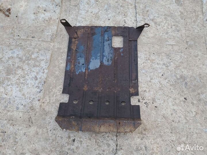 Защита двигателя Kia sportage 1