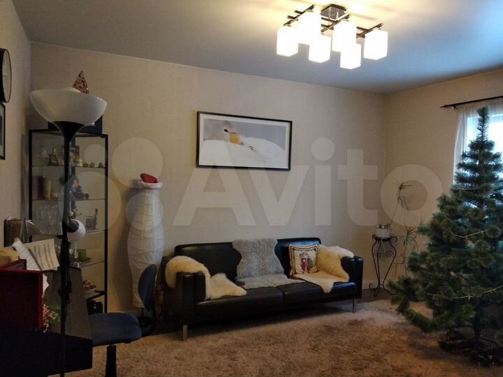 Коттедж 116,2 м² на участке 7,3 сот.