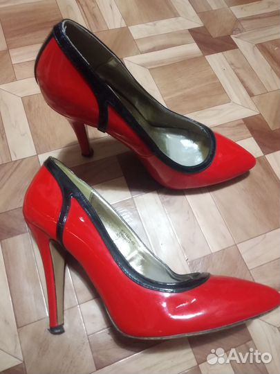 Туфли женские