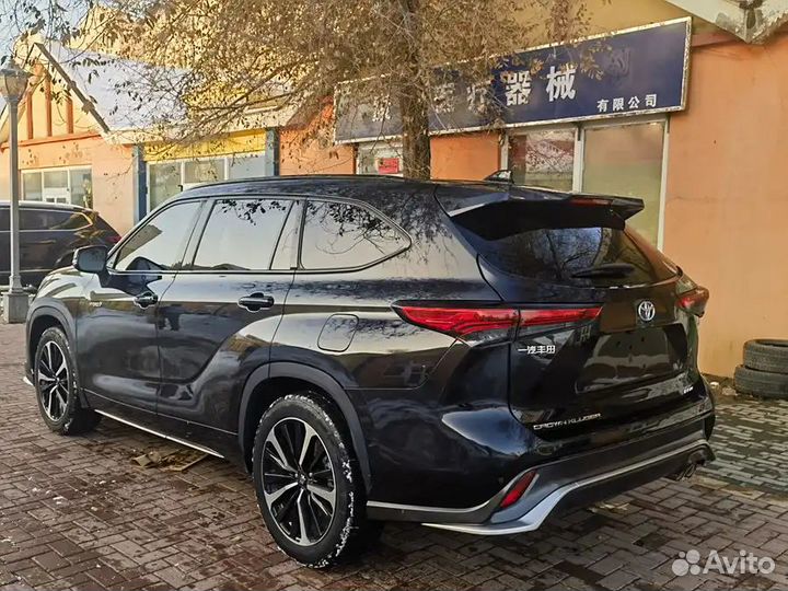 Toyota Crown Kluger 2.5 CVT, 2022, 50 000 км