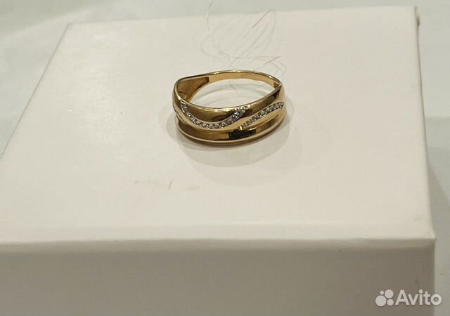 Новое золотое кольцо 18размер