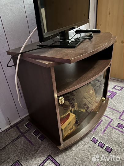 Тумба под телевизор