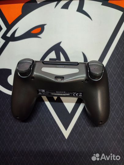 Геймпад ps4