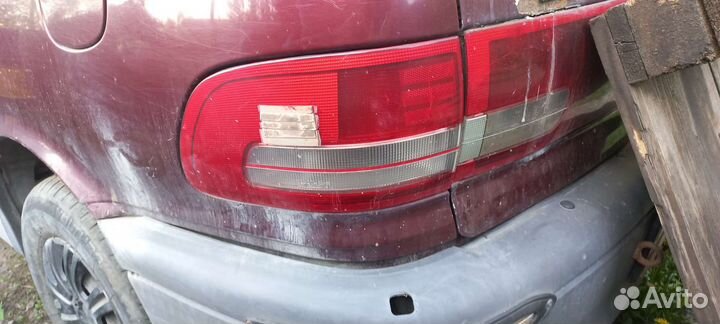 Фары задние тоета эстима