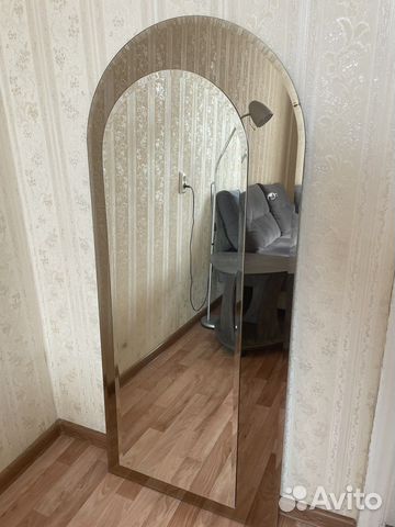 Зеркало настенное